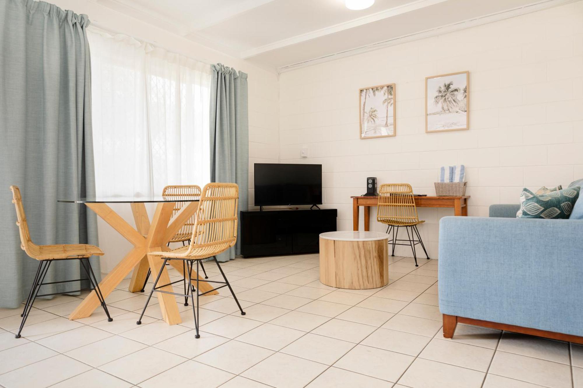 Palm View Holiday Apartments Bowen Cameră foto